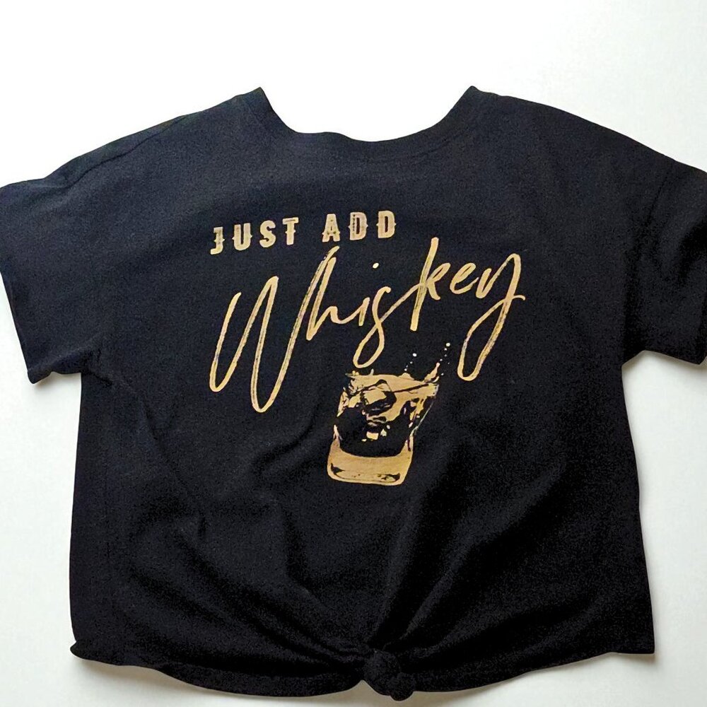 Shyanne Black Graphic Crop Top XS – “Just Add Whiskey” Knot Front Tee Country